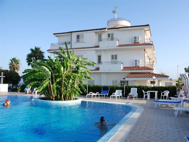 Hotel Eolo Capo Vaticano Exteriér fotografie